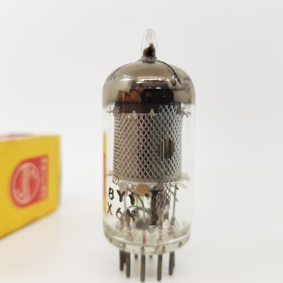 1 X EF86 PHILIPS TUBE. 1950s...