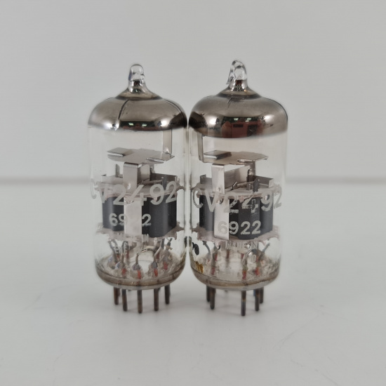 2 X CV2492 / E88CC TUBE. 1960s...