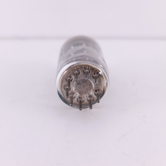 1 X 6922 SYLVANIA TUBE. 17. CH139