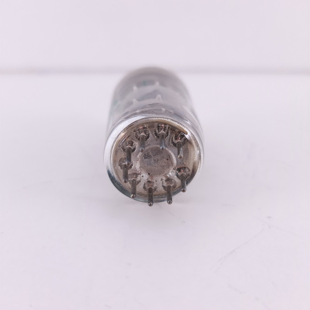 1 X 6922 SYLVANIA TUBE. 17. CH139