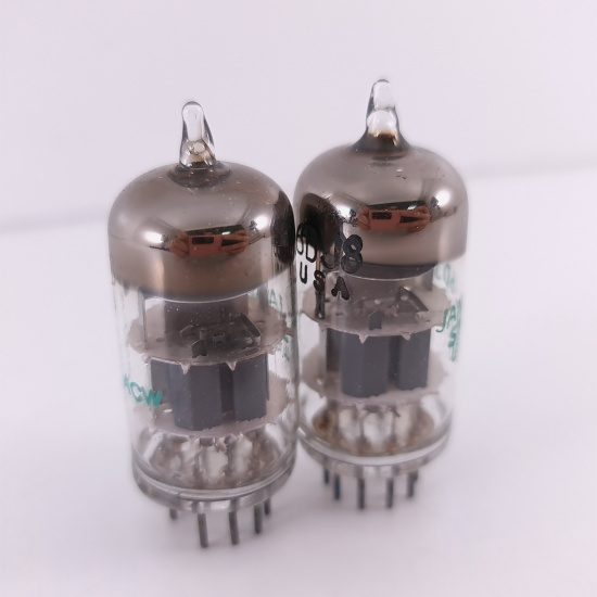 2 X JAN 6DJ8 SYLVANIA TUBE. 1970s...