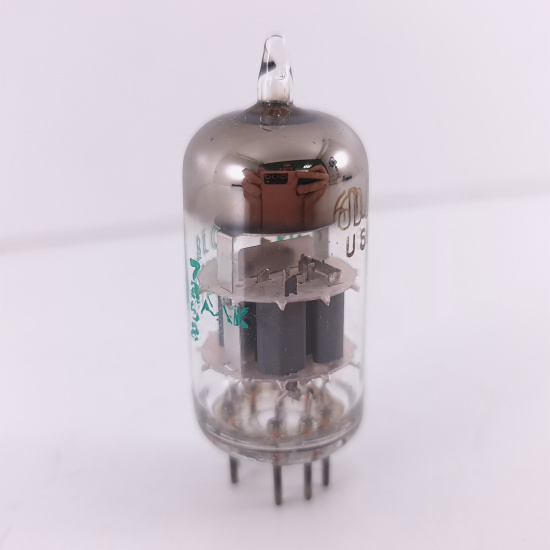 1 X JAN 6DJ8 SYLVANIA TUBE. 1970s...