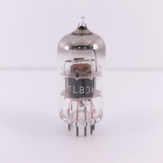 1 X PCC88 TESLA TUBE. 26. CH139