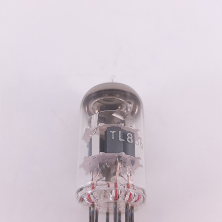 1 X PCC88 TESLA TUBE. 26. CH139