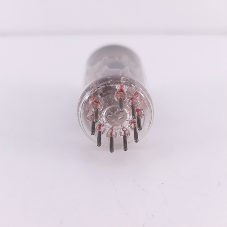 1 X PCC88 TESLA TUBE. 26. CH139