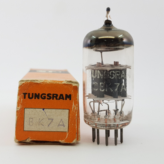 1 X 6BK7A TUNGSRAM TUBE. NOS/NIB. RC15B