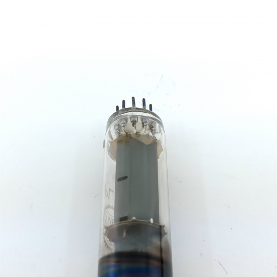 1 X PL82 VALVO TUBE. 1960s MULLARD...