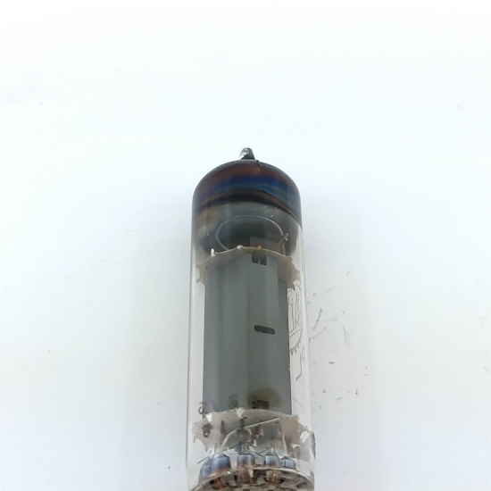 1 X PL82 VALVO TUBE. 1960s MULLARD...