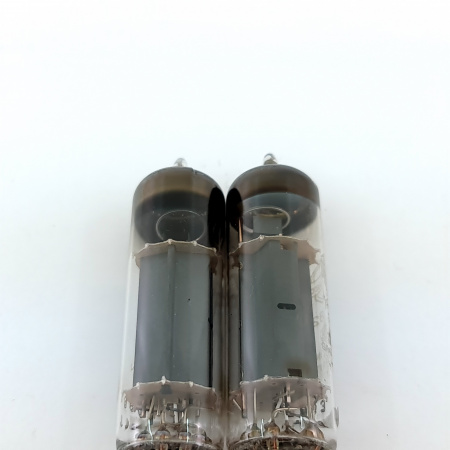 2 X PL82 MULLARD TUBE. 1960s PRODUCTIN. B-CODES. MATCHED PAIR. 26. CH148