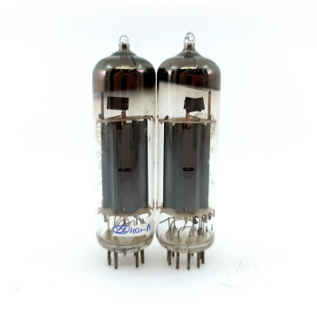 2 X PL82 MULLARD TUBE.... 2