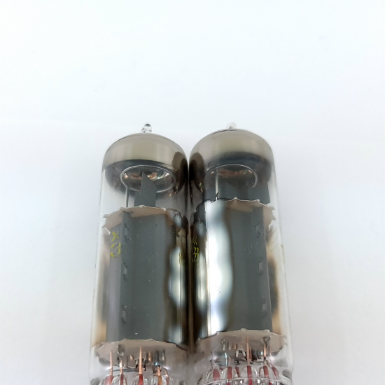 2 X PL82 TUNGSRAM TUBE. MATCHED PAIR....