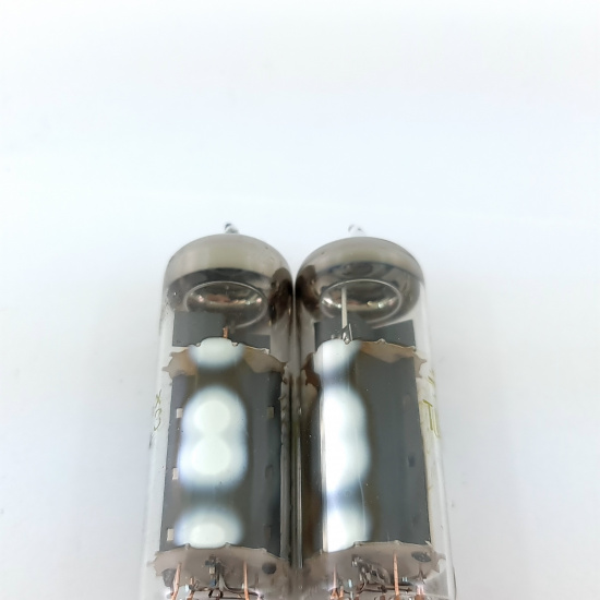 2 X PL82 TUNGSRAM TUBE. MATCHED PAIR....