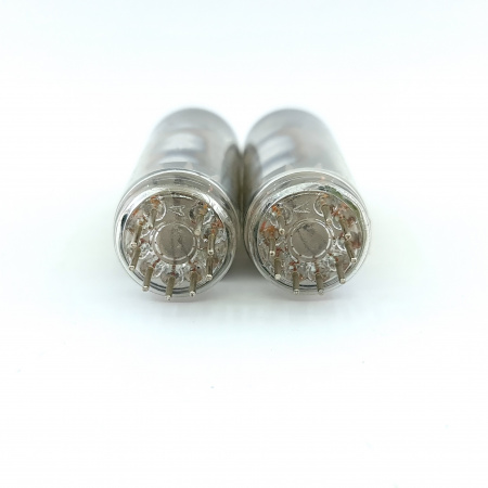 2 X PL82 TUNGSRAM TUBE. MATCHED PAIR. 31. CH148