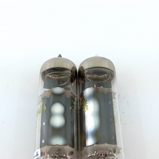 2 X PL82 TUNGSRAM TUBE. MATCHED PAIR....