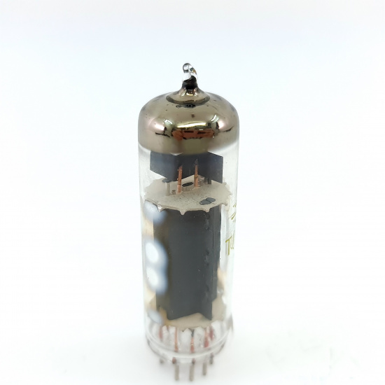 1 X PL82 TUNGSRAM TUBE. 33. CH148
