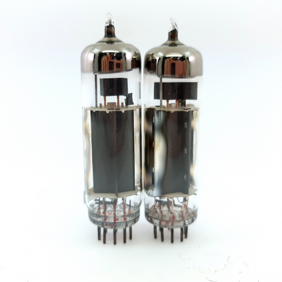 2 X PL82 WORKMAN TUBE. TUNGSRAM...