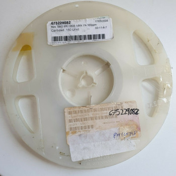 10 x 8.2R 1/8W 1% 100PPM SMD PHYCOMP RESISTOR. (R309) CA393U150F190721