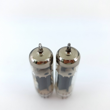 2 X PL82 TITAN TUBE. TUNGSRAM PRODUCTION. MATCHED PAIR. 38. CH148