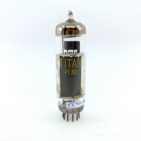 1 X PL82 TITAN TUBE. TUNGSRAM...