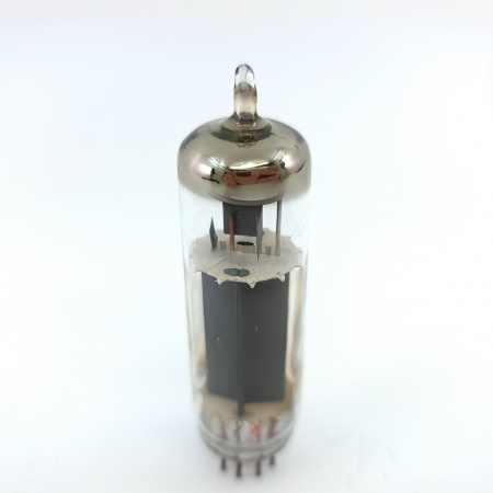 1 X PL82 TITAN TUBE. TUNGSRAM PRODUCTION. 40. CH148