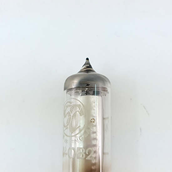 1 X SV-0B2 STC TUBE. MULLARD...