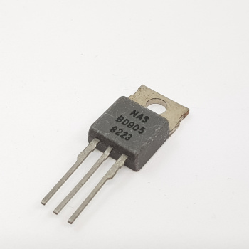 1 X BD905 NAS TRANSISTOR....