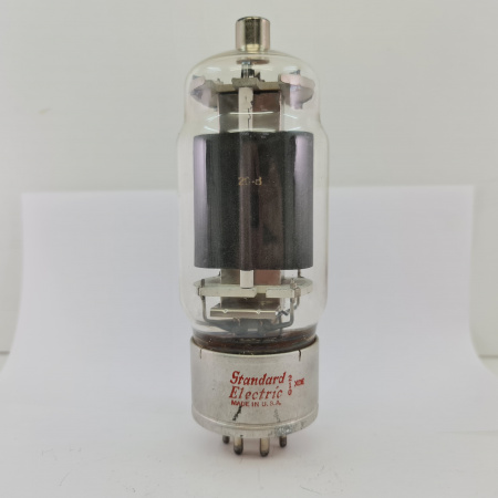 1 X 813 STANDARD ELECTRIC TUBE. 1940s PRODUCTION. 2. CH154