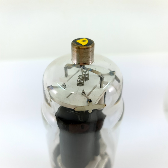 1 X 813 TUBE. 1940s PRODUCTION. USED....