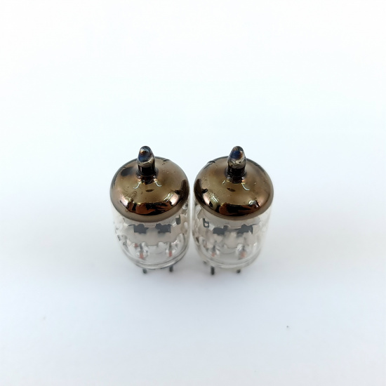 2 X PC900 PHILIPS TUBE. MATCHED PAIR....