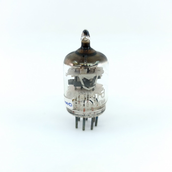 1 X PC900 MULLARD TUBE. 5.... 2