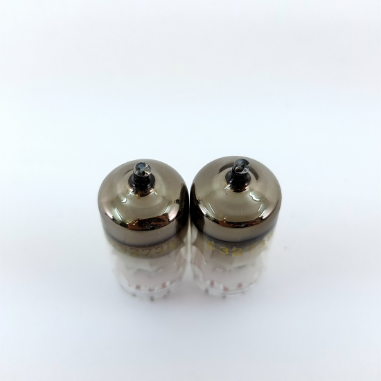 1 X EC86 RFT TUBE. 3 MICA. MATCHED...