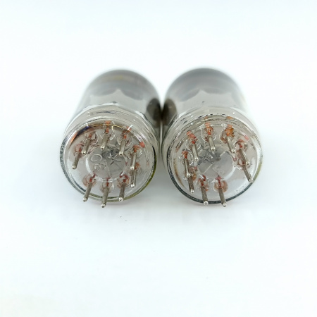 1 X EC86 RFT TUBE. 3 MICA. MATCHED PAIR. 10. CH158