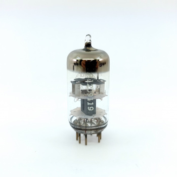 1 X EC86 TFK TUBE. 1960s... 2