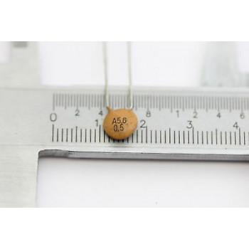 CERAMIC CAPACITOR 5.6pF 0,5% NOS (New Old Stock) 5PC CA13U120+F211016