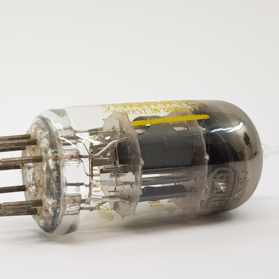 1 X 6AN8A RAYTHEON UNILINE TUBE. NOS....