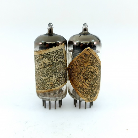 2 X EF86 MINIWATT TUBE. 1960s TOSHIBA PROD. MESH PLATE. MATCHED PAIR. 29. CB397