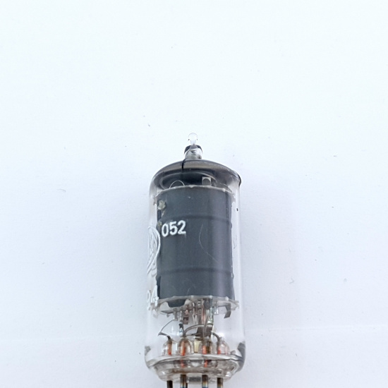 1 X EF94 LORENZ TUBE. 1960s...