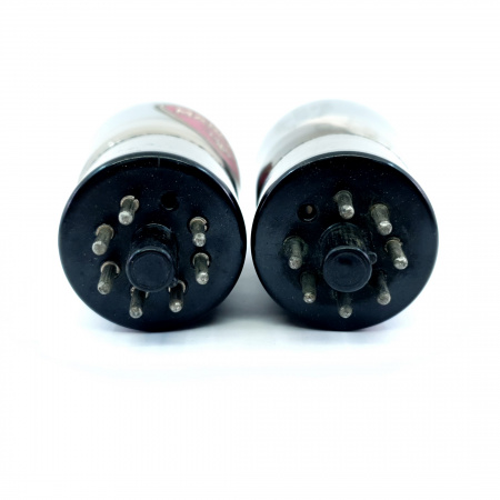 2 X KT63 MARCONI TUBE. 1960s PROD. INVERTED CUP GETTER. MATCHED PAIR. 70. CB397