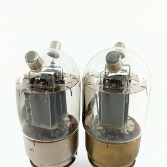 2 X 815 RCA TUBE. 1950s PROD. BLACK...