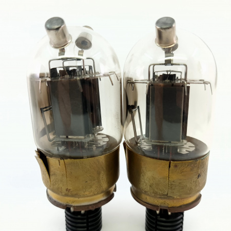2 X 815 STANDARD BRAND TUBE. 1940s PROD. BLACK PLATES. SQUARE GETTER. PAIR. 7. CE2