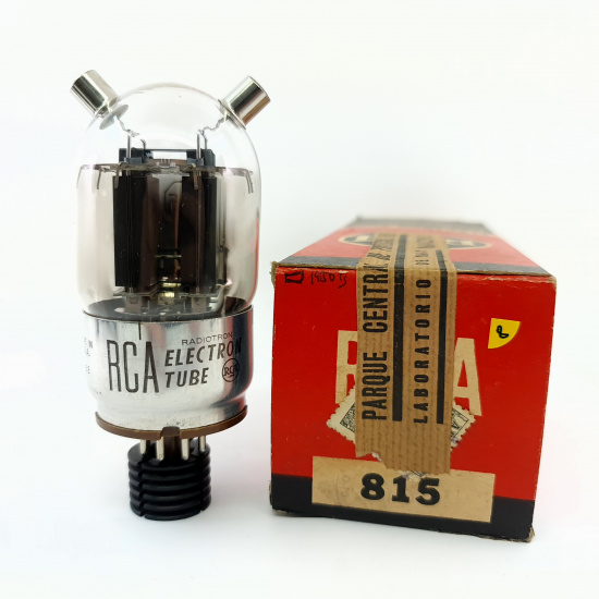 1 X 815 RCA TUBE. 1950s PROD. BLACK PLATES. RECTANGULAR GETTER. 8. CE2