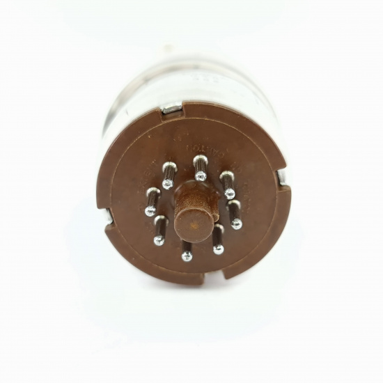 1 X 815 RCA TUBE. 1950s PROD. BLACK...