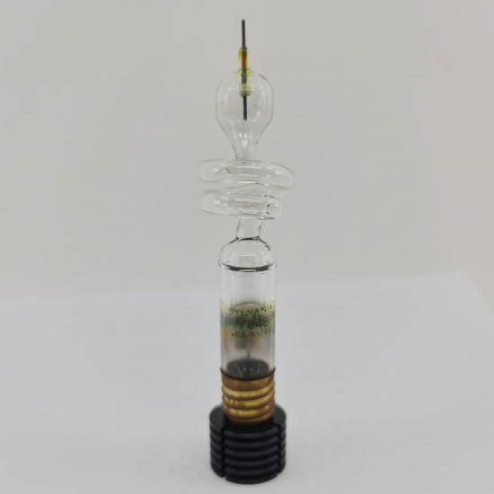 1 X JAN 648-P1 SYLVANIA TUBE. 3. CE1