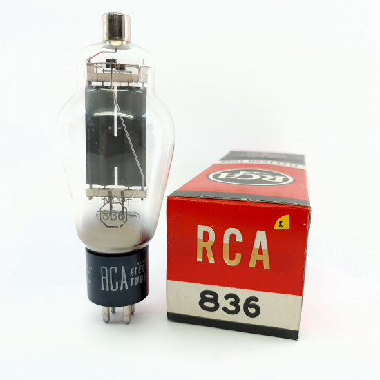 1 X 836 RCA TUBE. 1970s PROD. BLACK PLATES. RECTANGULAR GETTER. 8. CE1