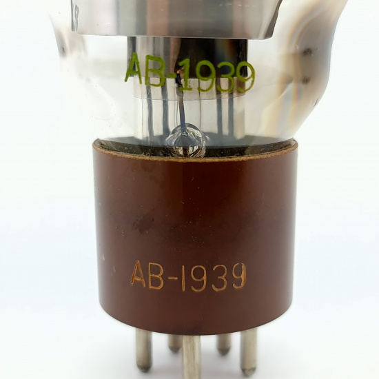 1 X 804 SYLVANIA TUBE. 1940s PROD....