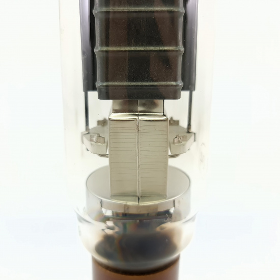 1 X 804 SYLVANIA TUBE. 1940s PROD....