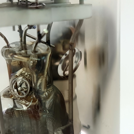 1 X 211 GOLDEN DRAGON TUBE. BLACK...