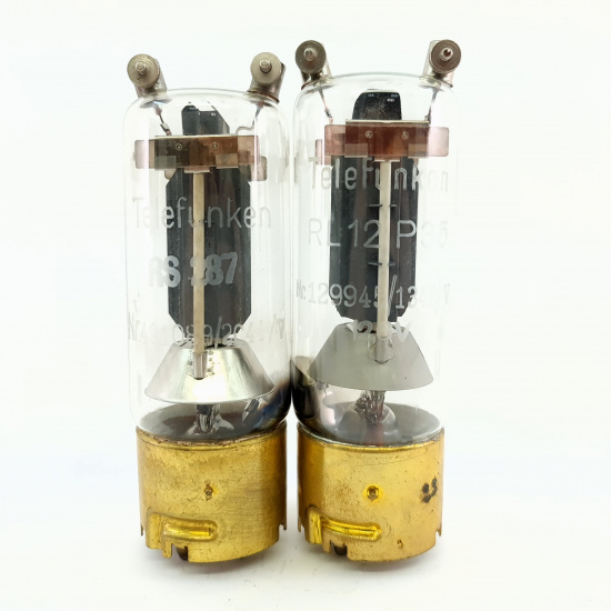 2 X RS287 TELEFUNKEN TUBE. 1940s PROD. FLAT GETTER. PAIR. 12. CB399