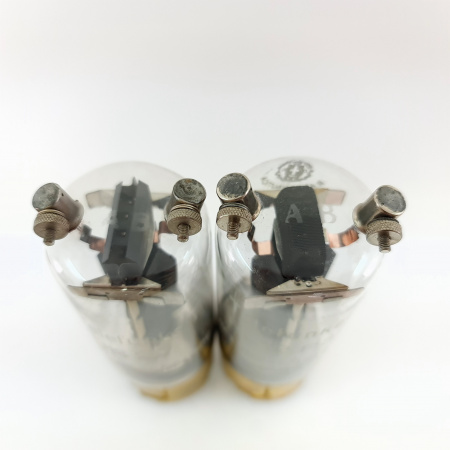 2 X RS287 TELEFUNKEN TUBE. 1940s PROD. FLAT GETTER. PAIR. 12. CB399