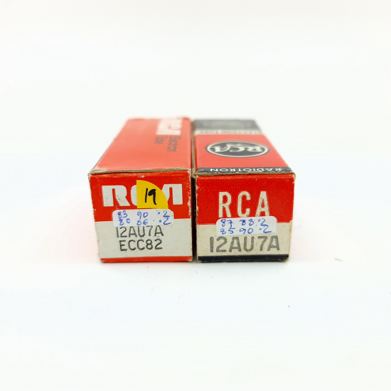2 X 12AU7A / ECC82 RCA TUBE. RECTANGULAR GETTER. MATCHED PAIR. 19. CB399